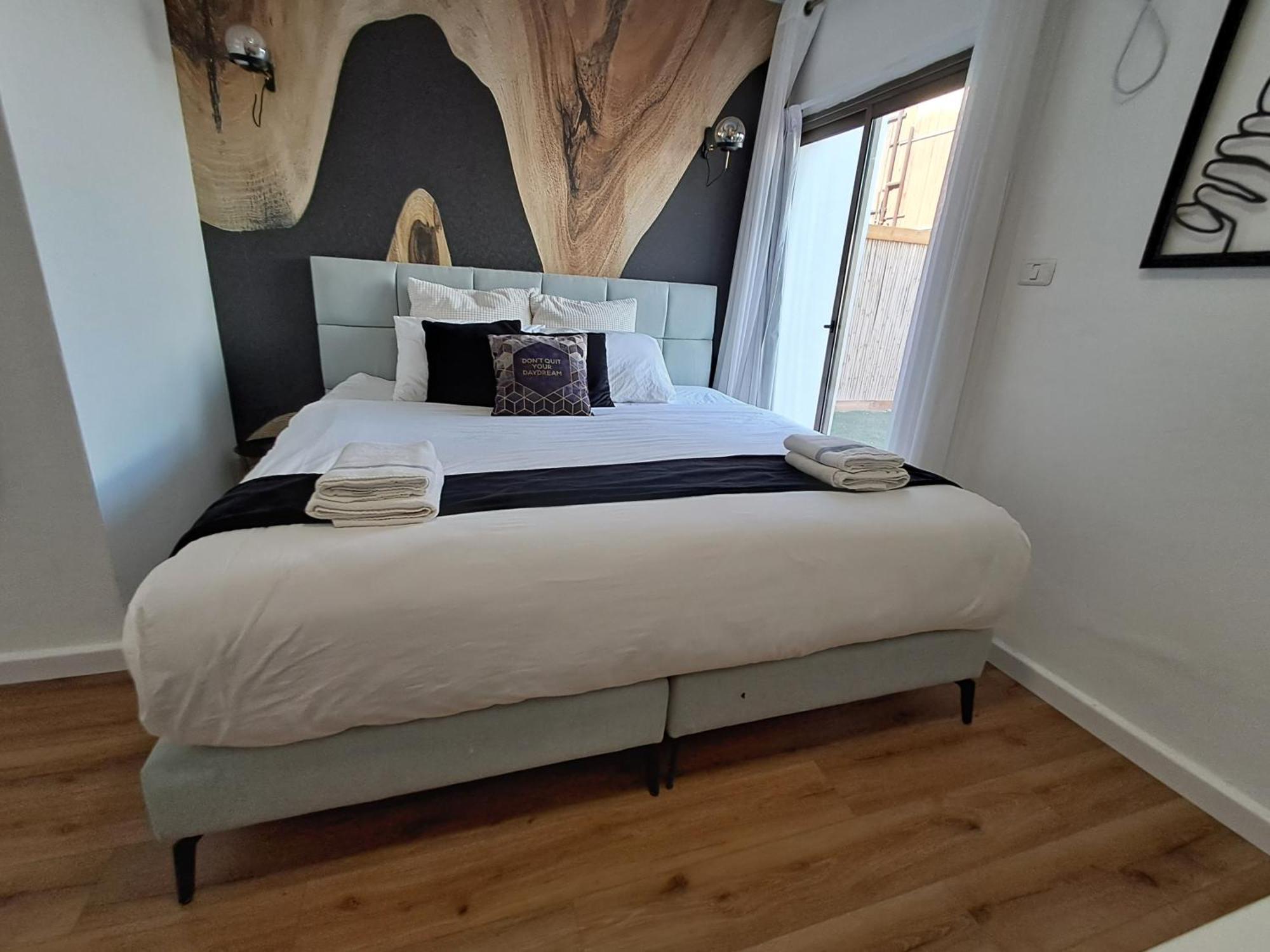 Yalarent Afarsemon Apartments With Pool - For Families & Couples Eilat Luaran gambar