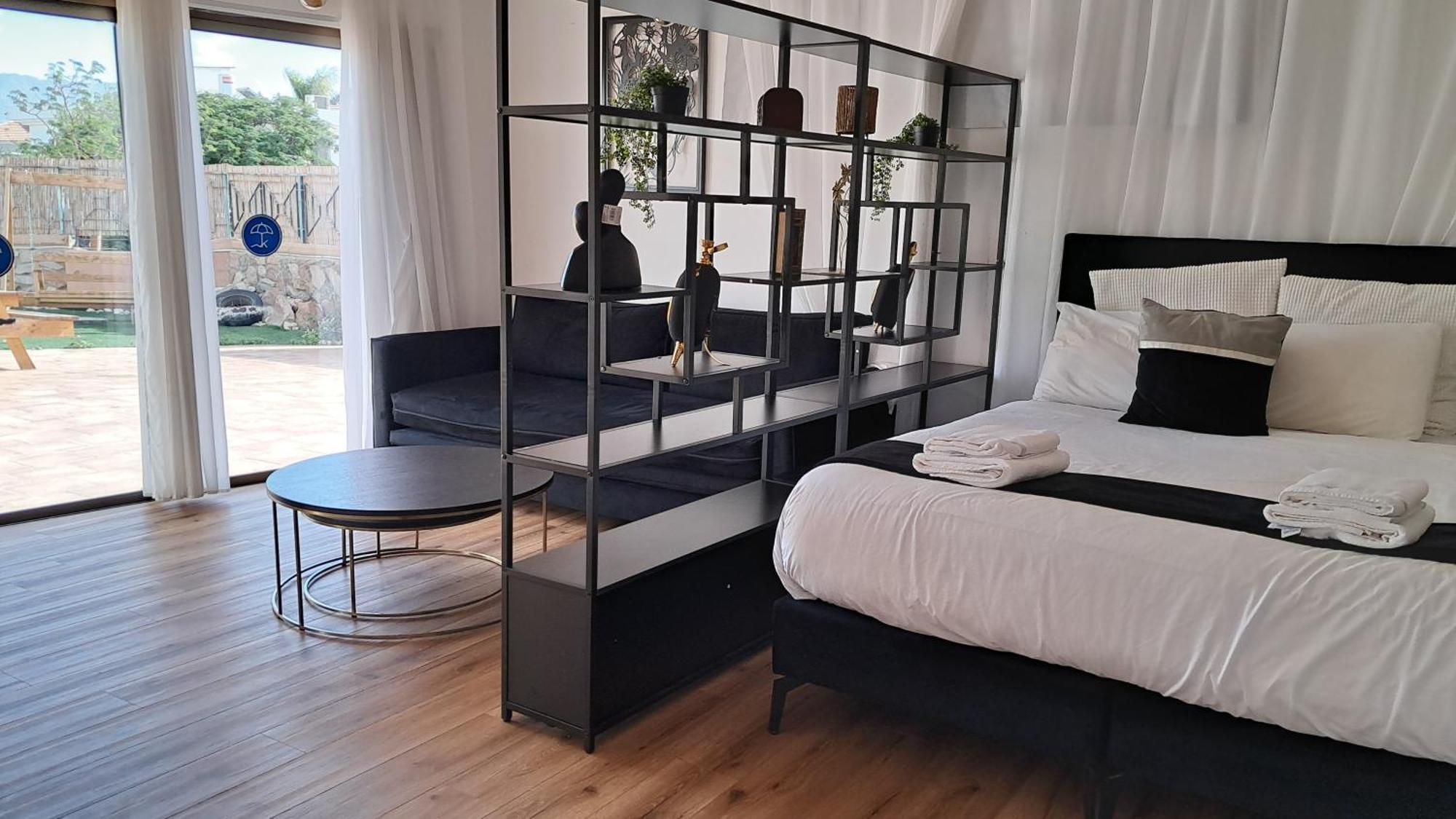 Yalarent Afarsemon Apartments With Pool - For Families & Couples Eilat Luaran gambar